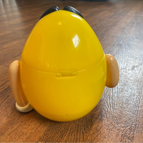 M&M brand collectible Limited Edition Yellow Peanut M&M candy jar/ holder - Picture 6 of 7